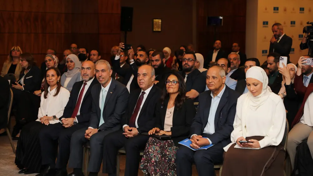 وزير التربية والتعليم: المعلم صانع الإنسان وباني الأجيال - Fana News - - مستند رسمي 2
