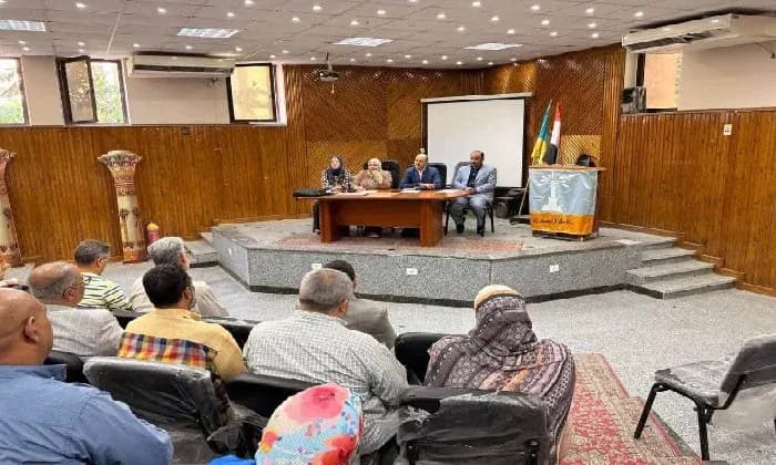 توثيق رسمي من ديوان وزارة التربية والتعليم والتعليم الفني